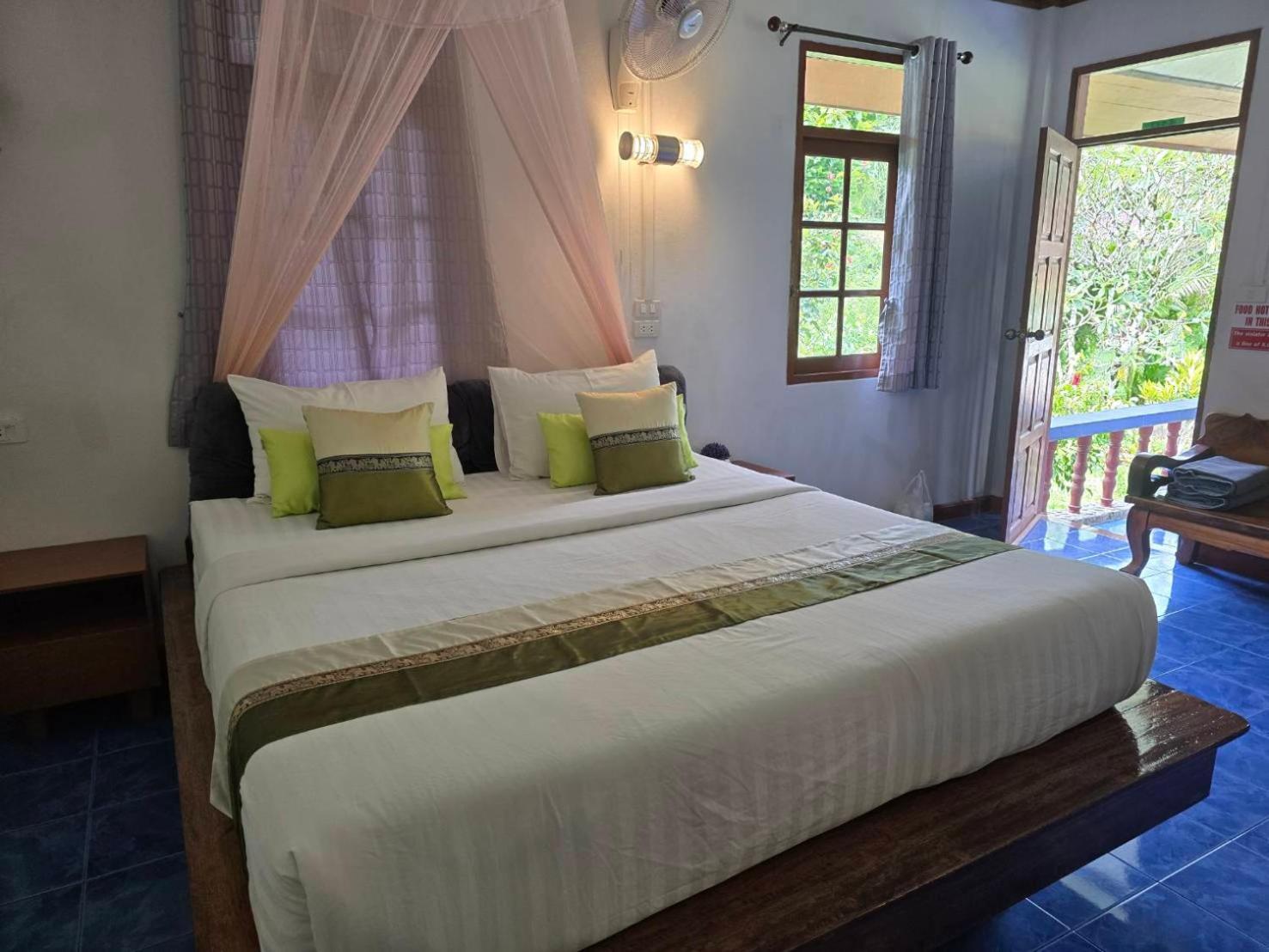 Malulee Khaosok Resort Khao Sok National Park Extérieur photo